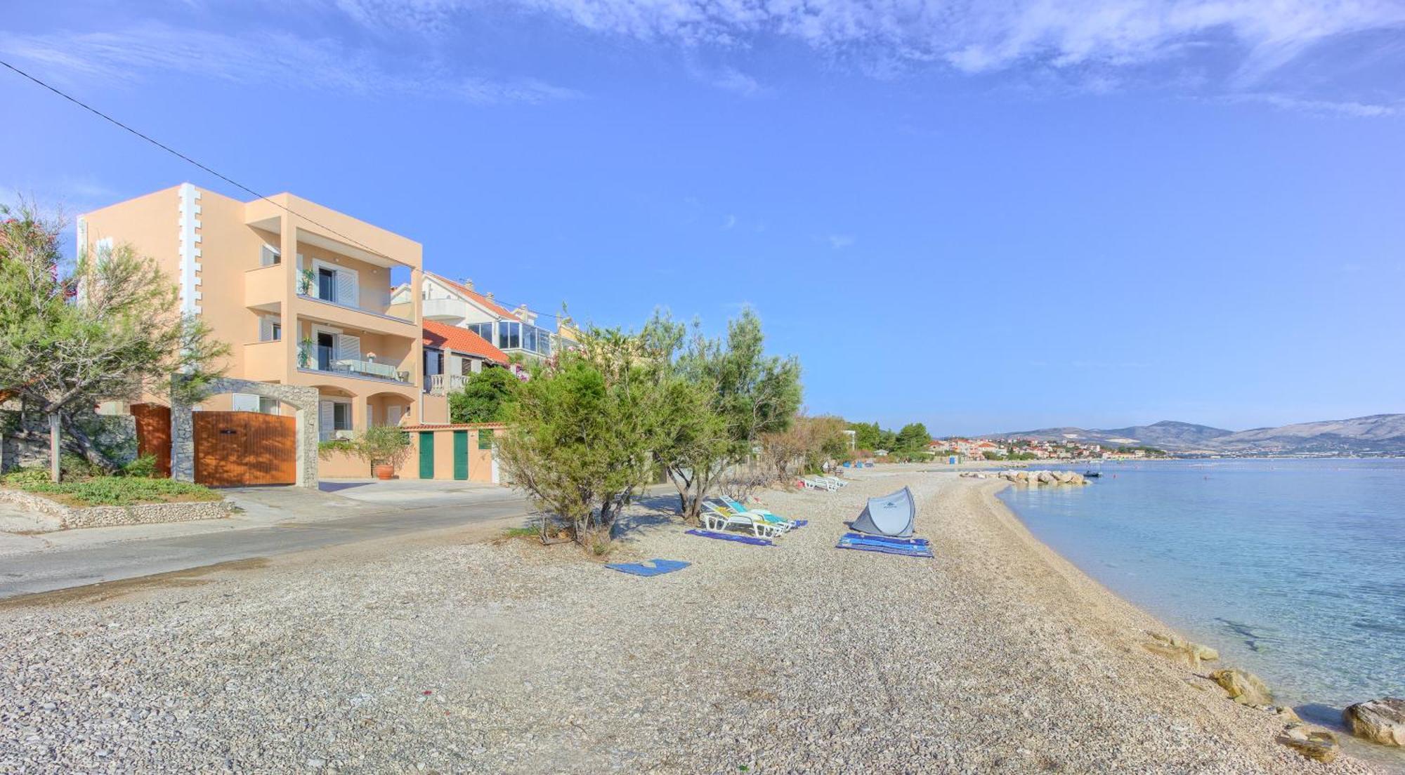 Villa Arijana -More Slatine Exterior photo
